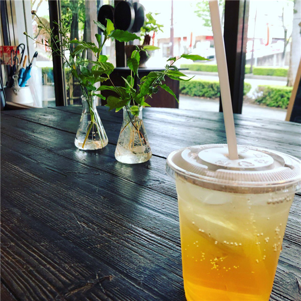和紅茶ソーダ　　　　400円（税込）